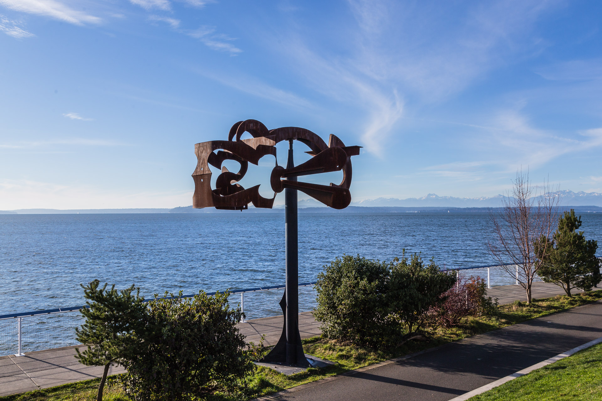 Olympic Sculpture Park (metal pole 2)