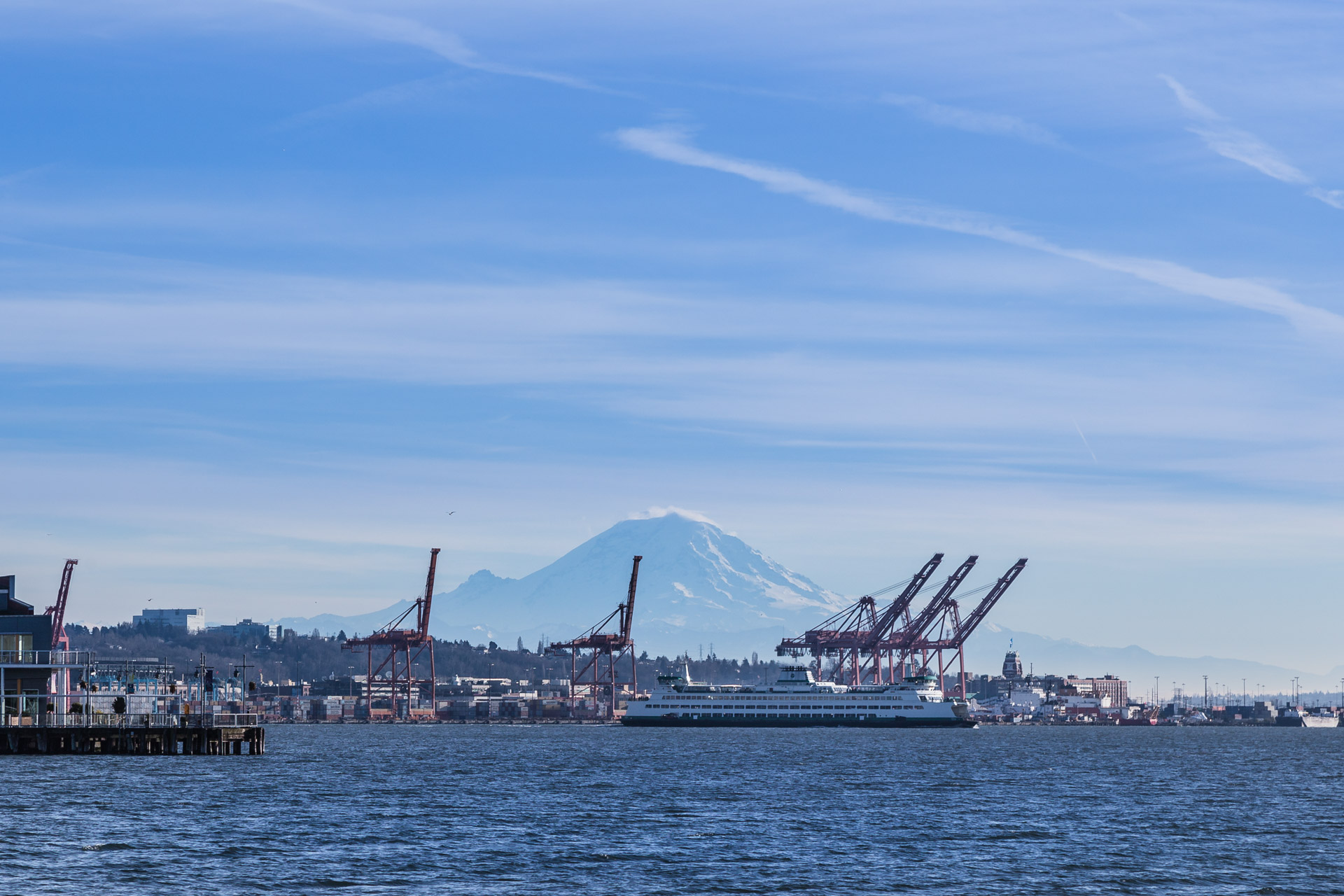 Olympic Sculpture Park (mountain 2)