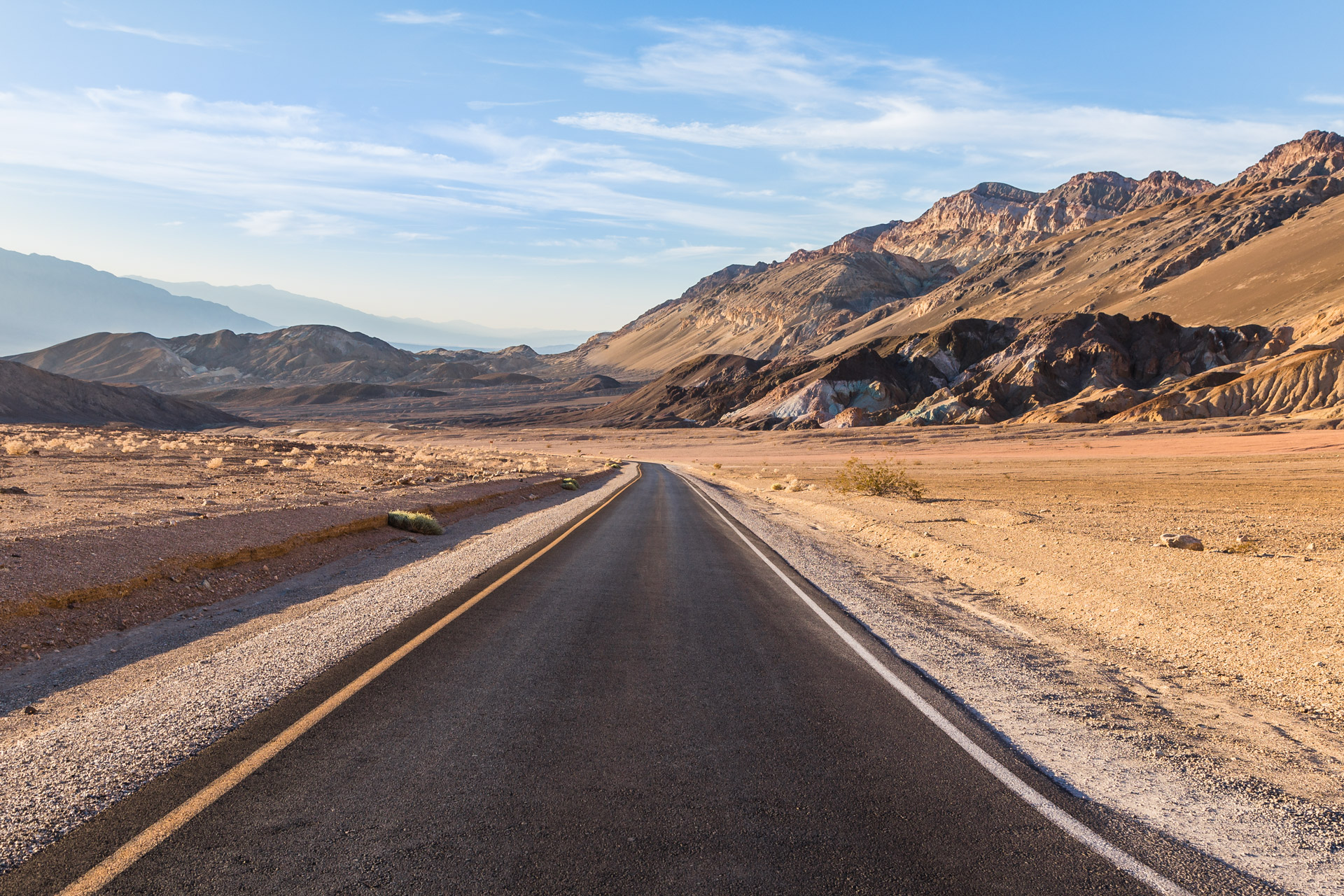 Exploring The Extreme Beauty Of Death Valley National Park - Roadesque