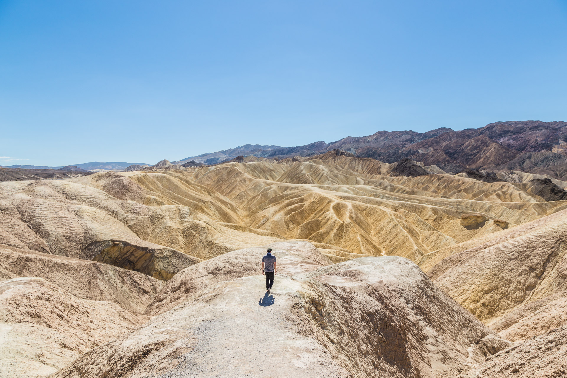 Exploring The Extreme Beauty Of Death Valley National Park - Roadesque