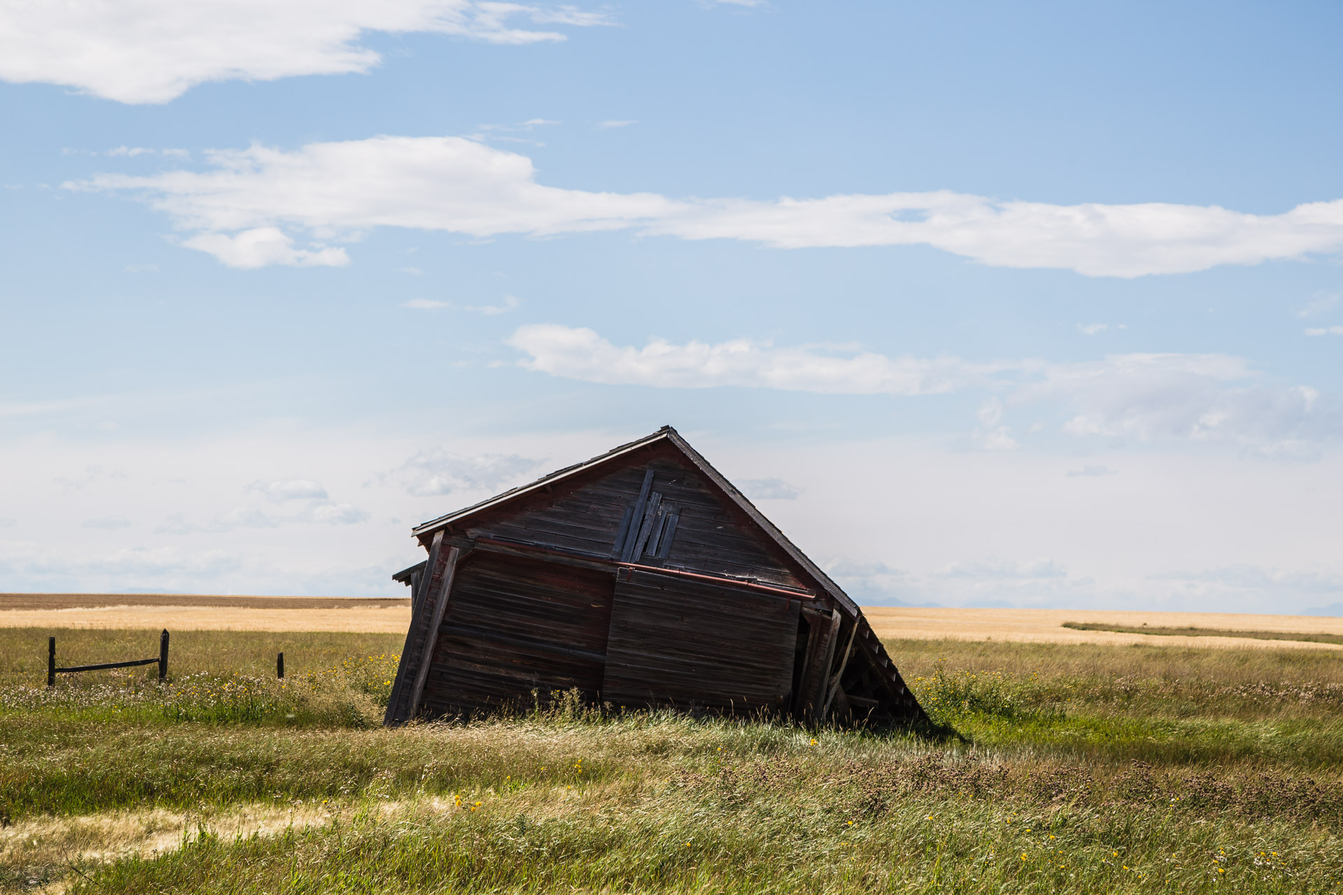 Why Travel (Barn)